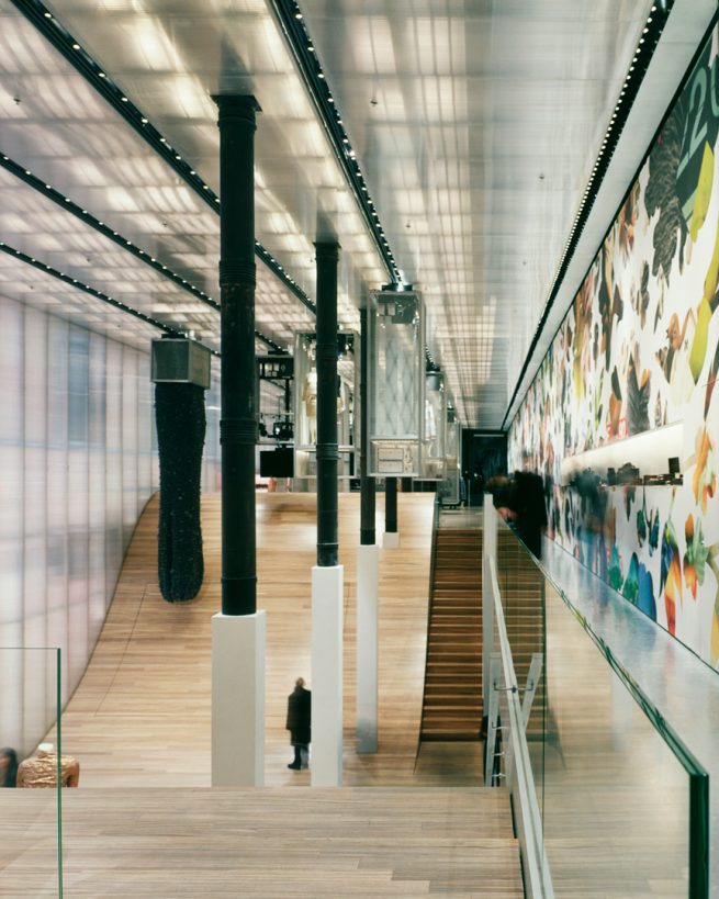 Prada New York Epicenter - ARO Architecture Research Office